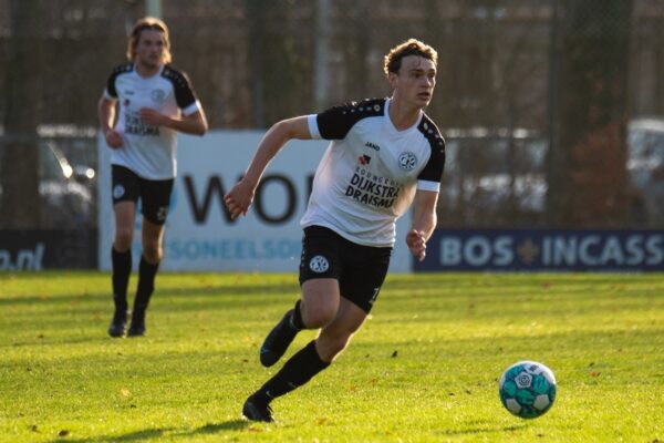 240203 DB Blauw Wit 02