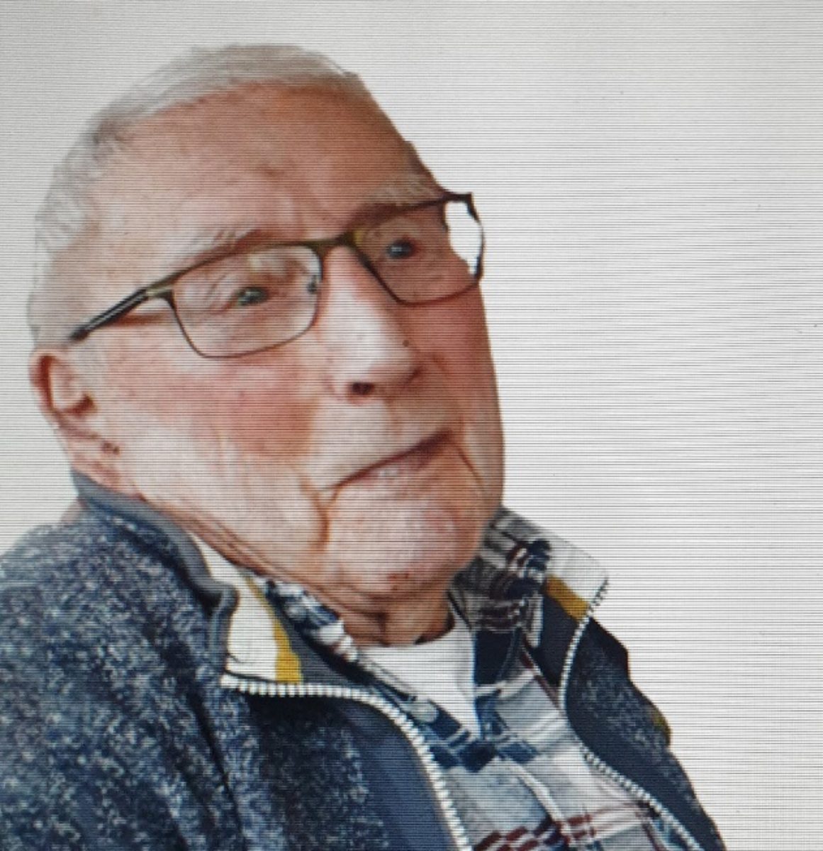 B6 D86241 0560 42 E7 9947 F4 F7007 BA8 A3