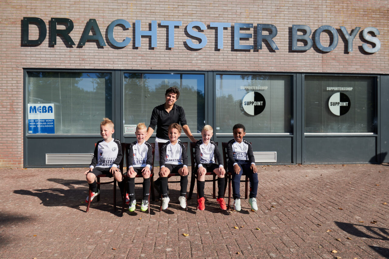 DRACHTSTER BOYS TEAM JO 07 2 06 09 25