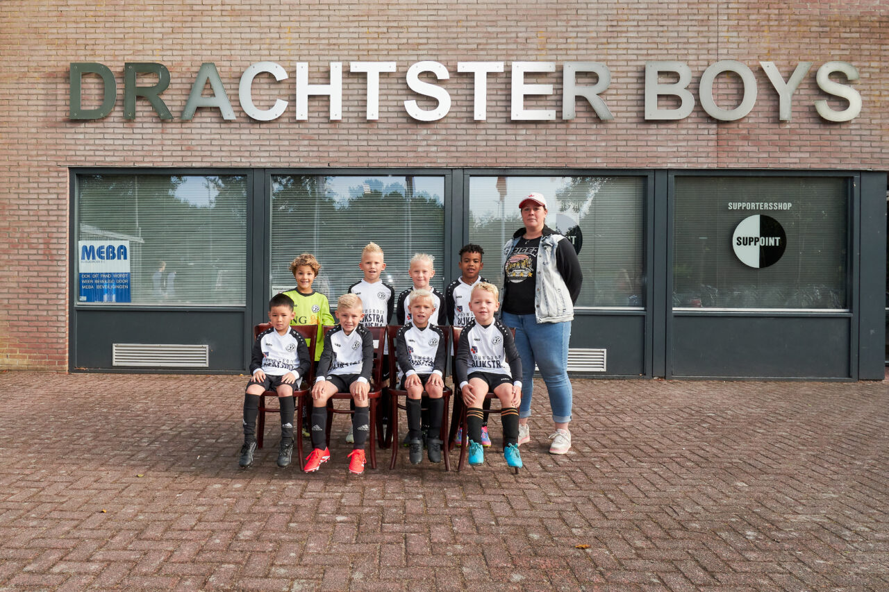 DRACHTSTER BOYS TEAM JO 08 1 02 09 25