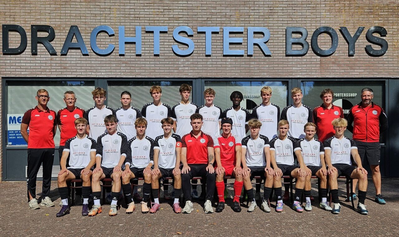 DRACHTSTER BOYS TEAM JO 19 1 06 09 25