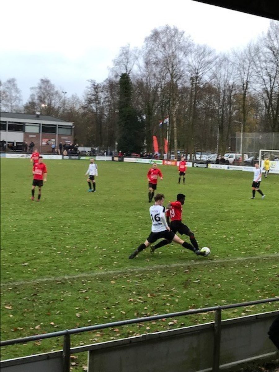 1207 DB Broekster boys