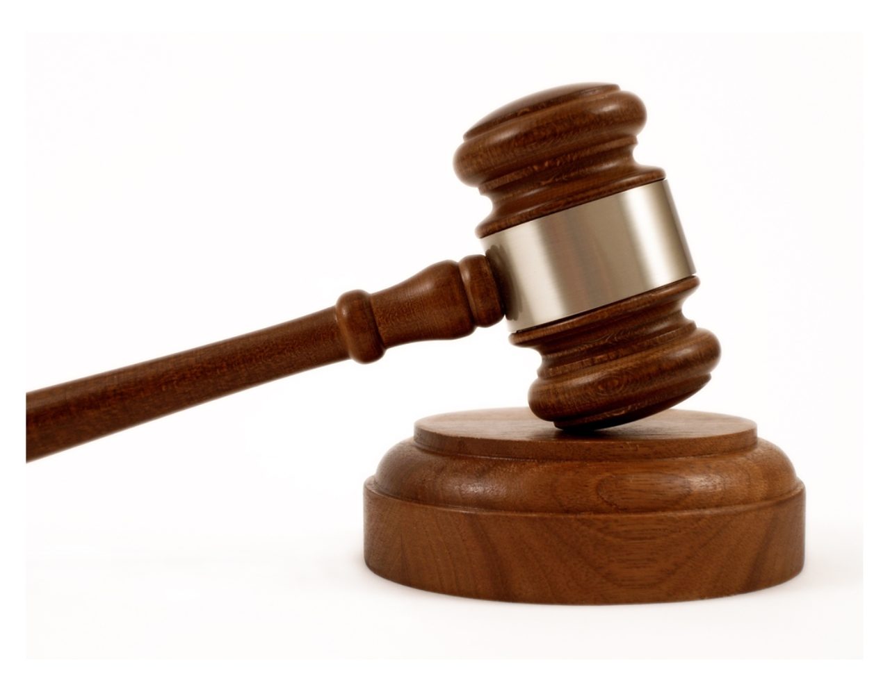 Foto 11 bestuur hamer shutterstock 1270887